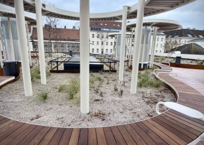 Marktraum - fantasievolle Sitzgelegenheit