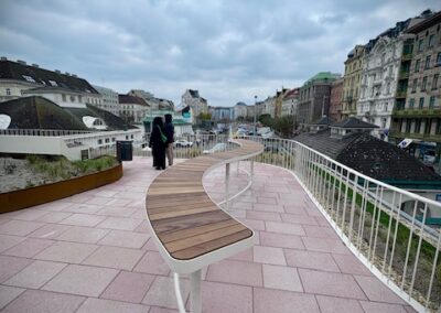 Marktraum - Stehtisch